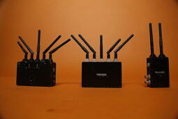 Teradek Bolt 4K LT 2RX/1TX 3G-SDI/HDMI Wireless Deluxe Series + V-Mount
