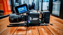 ARRI ALEXA Mini Premium Kit + Atlas Orion Anamorphics A-Set & Monitor full